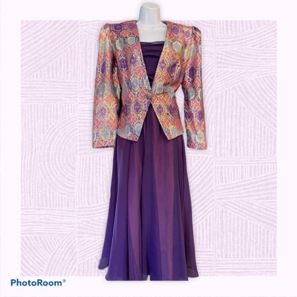 2. Vintage KAREN LAWRENCE by Matthew SZ 10 - Picture 3 of 9